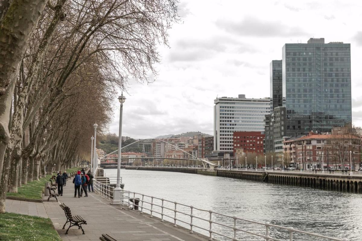 Pension H30 Bilbao Eksteriør billede